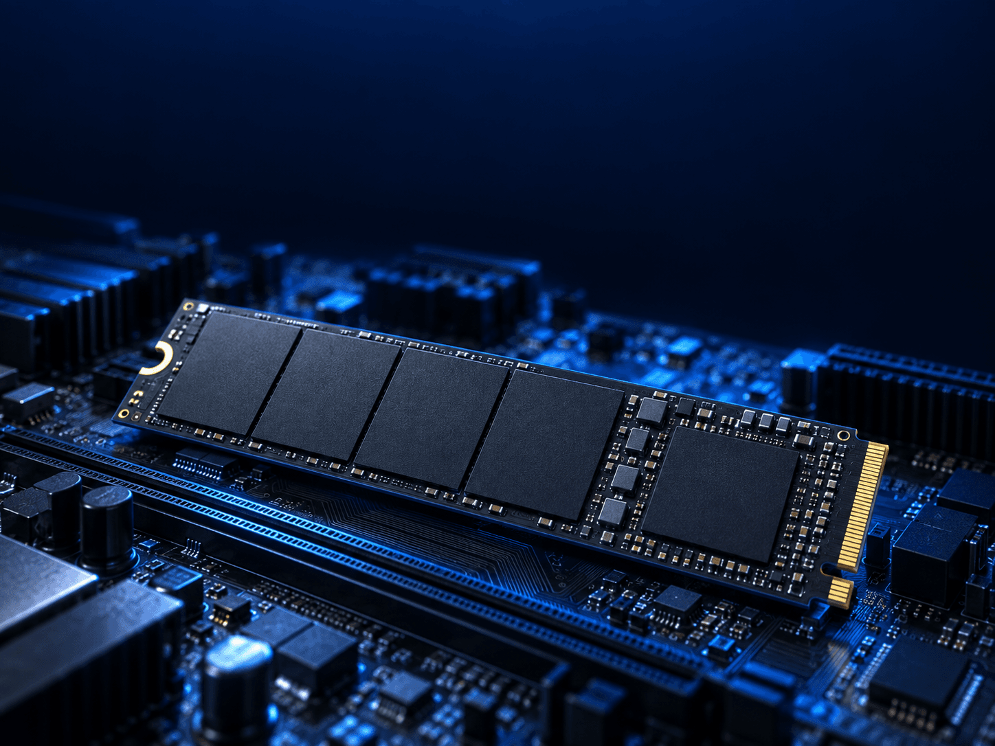 Disque SSD NVMe sur la carte mère d'un serveur VPS